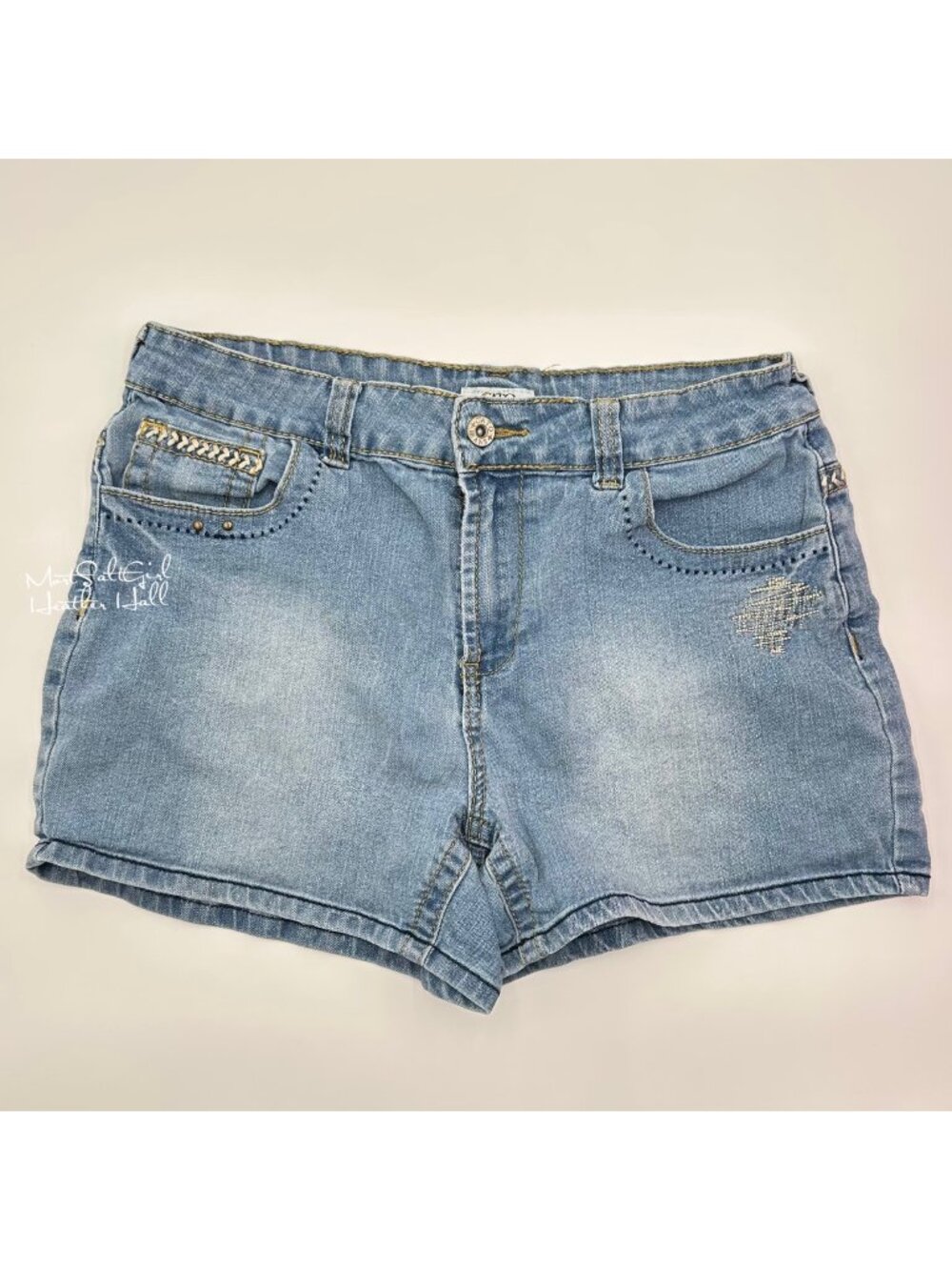 Cato Women's Distressed Denim Shorts Size 12
